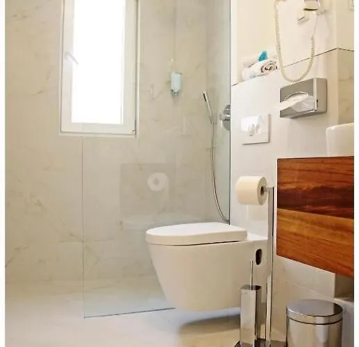 Klara's Seaview Apartment *